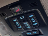 【パワーバックドア】スマートキーや運転席のボタンを押すだけでリアゲートが自動で開閉します!荷物を持っている時や、高い位置にあるバックドアを閉める際に便利な機能です♪