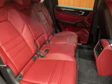 ◆LIBERALAは、輸入車選びの新たなスタイルを提案するインポート・セレクト・ブランドです。オーナー様となる方がクルマから直接感じる感性を第一にした、最良の一台との出会いをコーディネートいたします。