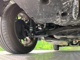 お車を安心してお乗りいただく為には、足回りの定期点検が欠かせません。サービスサポート(有償保証)では無料点検もご提供しており、安心のカーライフをお過ごしいただけるサポート体制が整っています。