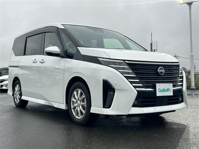 セレナ 1.4 e-POWER ハイウェイスターV 修復歴無し