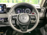 【ステアリングスイッチ】運転中、前方から目線をそらすことなく、オーディオ等の操作が可能な便利機能!安心&快適なドライブを演出してくれます♪