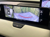【360&deg;ビューモニター】専用のカメラにより、上から見下ろしたような視点で360度クルマの周囲を確認することができます☆死角部分も確認しやすく、狭い場所での切り返しや駐車もスムーズに行えます。