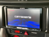 【ナビゲーション】目的地までしっかり案内してくれる使いやすいナビ。Bluetooth接続すればお持ちのスマホやMP3プレイヤーの音楽を再生可能!毎日の運転がさらに楽しくなります!!