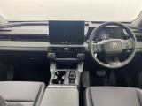 RAV4  ハイブリットZ 4WD 本革シート