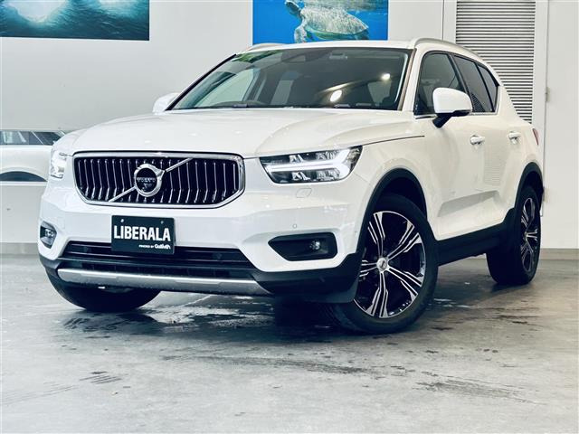 XC40 B4 AWD インスクリプション 4WD 4WD 本革シート