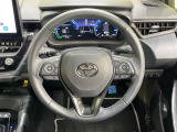 【ステアリングスイッチ】運転中、前方から目線をそらすことなく、オーディオ等の操作が可能な便利機能!安心&快適なドライブを演出してくれます♪