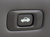 ボタン一つでトランクオープンが可能!車内から操作できる為、非常に便利な装備の一つとなります!