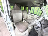 運転席シート廻りは使用感も少なく、良好な状態となっています。前オーナー様が丁寧に使っていたことがよくわかりますね。