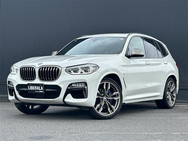 X3 M40d ディーゼル 4WD 本革シート
