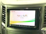 【ナビゲーション】目的地までしっかり案内してくれる使いやすいナビ。Bluetooth接続すればお持ちのスマホやMP3プレイヤーの音楽を再生可能!毎日の運転がさらに楽しくなります!!