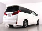 当店では、厳選された車両のみ展示しております。アルファード・ヴェルファイアに特化した専門店ならではの豊富な在庫の中から、お気に入りの一台をお探しください!