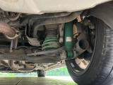 お車を安心してお乗りいただく為には、足回りの定期点検が欠かせません。サービスサポート(有償保証)では無料点検もご提供しており、安心のカーライフをお過ごしいただけるサポート体制が整っています。