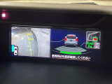 【サイドカメラ】停車・駐車時に死角になりがちな運転席から見えづらい部分の障害物を確認できます!雨天時や夜間などは特に活躍してくれるアイテムです。