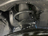 お車を安心してお乗りいただく為には、足回りの定期点検が欠かせません。サービスサポート(有償保証)では無料点検もご提供しており、安心のカーライフをお過ごしいただけるサポート体制が整っています。