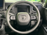 【ステアリングスイッチ】運転中、前方から目線をそらすことなく、オーディオ等の操作が可能な便利機能!安心&快適なドライブを演出してくれます♪