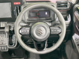 【純正革巻きステアリング】上質な革を使用することで、手にしっかり馴染みとても運転しやすいハンドルです♪
