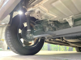 お車を安心してお乗りいただく為には、足回りの定期点検が欠かせません。サービスサポート(有償保証)では無料点検もご提供しており、安心のカーライフをお過ごしいただけるサポート体制が整っています。
