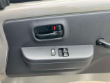 ★保証付で安心して乗って頂けます★万一の納車後の不具合が発生した場合は保証書の規定にそって自社工場で迅速に対応します!県外の方は、最寄のディーラーまたは当社指定工場を手配いたします★