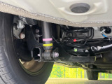 お車を安心してお乗りいただく為には、足回りの定期点検が欠かせません。サービスサポート(有償保証)では無料点検もご提供しており、安心のカーライフをお過ごしいただけるサポート体制が整っています。
