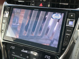 停車中には、TVの視聴が可能です。長距離移動の休憩時間に、ニュースや番組を楽しめます。快適な時間を過ごせる、便利な機能です。
