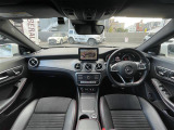 CLAクラス CLA180 AMGスタイル 本革シート サンルーフ