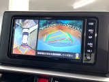 【パノラミックビューモニター】専用のカメラにより、上から見下ろしたような視点で360度クルマの周囲を確認することができます☆死角部分も確認しやすく、狭い場所での切り返しや駐車もスムーズに行えます。