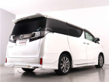 当店では、厳選された車両のみ展示しております。アルファード・ヴェルファイアに特化した専門店ならではの豊富な在庫の中から、お気に入りの一台をお探しください!