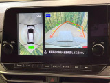 【アラウンドビューモニター】専用のカメラにより、上から見下ろしたような視点で360度クルマの周囲を確認することができます☆死角部分も確認しやすく、狭い場所での切り返しや駐車もスムーズに行えます。