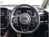 自社で車検を行う事が出来る検査ラインも完備しており、リバーサイド内で車検と法定点検・整備が完結します。