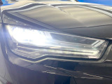 ●LEDヘッドライト:夜間走行時も良好な視界を確保し安心して運転できる高輝度LEDヘッドライトを装備!点灯速度が早く、消費電力も抑えられています。