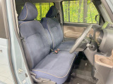 運転席シート廻りは使用感も少なく、良好な状態となっています。丁寧に使われていたことがよくわかりますね。