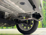 お車を安心してお乗りいただく為には、足回りの定期点検が欠かせません。サービスサポート(有償保証)では無料点検もご提供しており、安心のカーライフをお過ごしいただけるサポート体制が整っています。