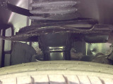 お車を安心してお乗りいただく為には、足回りの定期点検が欠かせません。サービスサポート(有償保証)では無料点検もご提供しており、安心のカーライフをお過ごしいただけるサポート体制が整っています。