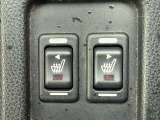 気になるお車がありましたら右の電話番号から直接お店にお問い合わせください。支払方法から車両情報、状態までなんでもご説明させて頂きます。スタッフ一同ご連絡お待ちしております。