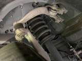 お車を安心してお乗りいただく為には、足回りの定期点検が欠かせません。サービスサポート(有償保証)では無料点検もご提供しており、安心のカーライフをお過ごしいただけるサポート体制が整っています。