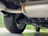お車を安心してお乗りいただく為には、足回りの定期点検が欠かせません。サービスサポート(有償保証)では無料点検もご提供しており、安心のカーライフをお過ごしいただけるサポート体制が整っています。