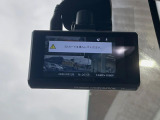 【ドライブレコーダー】ドライブレコーダー装備!走行中はもちろん、あおり運転や事故に遭遇した際、映像で記録し、万一のリスクに備えます。※記録用SDカードはお客様ご自身でご準備いただく必要があります。