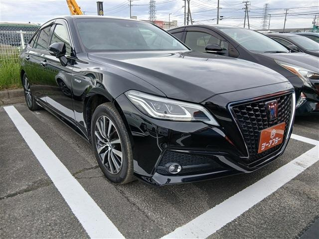 クラウン ハイブリッド 2.5 G Four 4WD 禁煙車 純正8インチツインモニターナビ