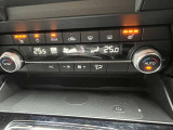 運転席・助手席シートヒーター搭載!ステアリングヒーター搭載!