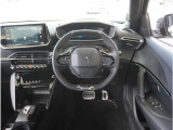 【運転席】快適なドライブをお楽しみください。