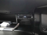 ETC車載器が搭載されているので、高速道路の乗り降りもノンストップで通過できます♪