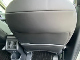 運転席背面に収納があります!