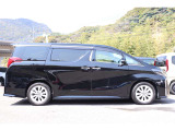 【納車前整備】お客様の安心してお乗りいただくため、納車前の整備はこだわりを持って整備しています。整備内容はお客様のご来店時にお伝えしております。