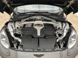 V8 / 32 valve (Camtronic) 9-Speed Automatic