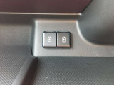 *USB電源ソケットはtypeAとtypeCの2個を装備!インパネと後席右側にも備えてます!*
