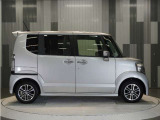 車両本体価格以外に必要な諸費用を含めたお支払総額を表示しています。車両本体価格は安いけれど諸費用が高い!!なんてことにならないよう購入に必要な金額=総額をご確認ください。