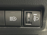 【オートマチックハイビーム】夜間の安全走行に役立つ便利な機能!先行車や対向車を検知し、ハイビームとロービームを自動で切り替えてくれます♪