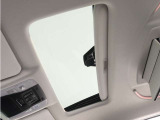 【ツインサンルーフ】サンルーフ装備車両!高級感もアップ、大人気オプション解放感溢れる快適なドライブをお楽しみください♪