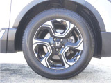 ◆アルミホイール装着車です!これで足元まわりもおしゃれにきまります!