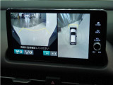 【フロントブラインドビュー】車両前方に搭載したカメラで表示!発進時などにとても役立ちます。